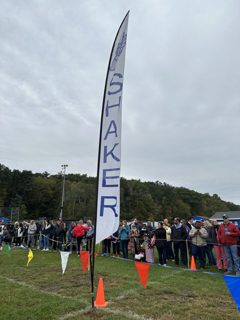 An image of the flag at the cross country finish line.